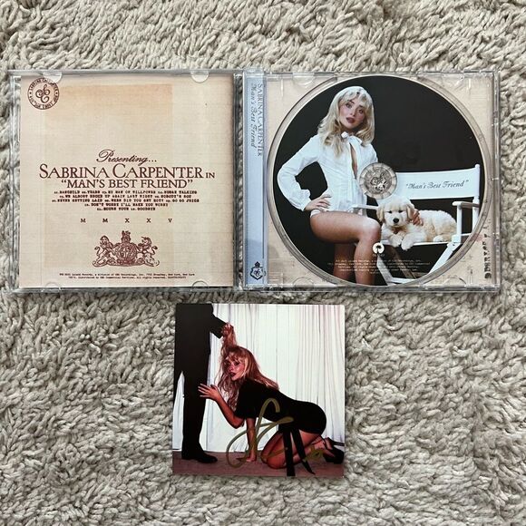 Sabrina Carpenter Man’s Best Friend Standard Signed Insert CD - Picture 1 of 8